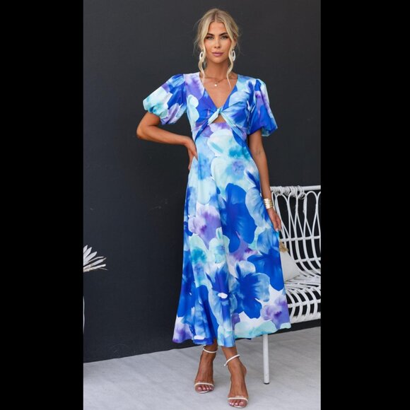 NWT SMALL Toperth Blue Floral V-Neck Twist Accent Midi Dress - Picture 1 of 5